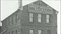 Troi sied nwyddau yn ganolfan creadigol
