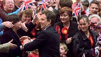 Blair arriving at Downing Street in 1997