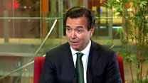 Lloyds boss welcomes government share sale