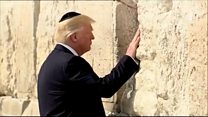 Трамп Исроилда ибодат қилди