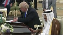 آیت الله خامنهای: عربستان سعودی گاو شیرده آمریکا است