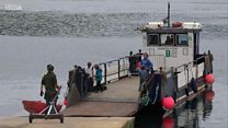 CalMac gu bhith ruith aiseig Chearara