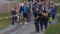 'An Crùb' a' fosgladh gu h-oifigeil
