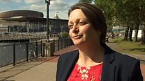 Bwlio: 'Angen cysondeb ar draws Cymru'