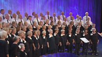 Côr Pensiynwyr dros 60 oed a dros 20 mewn nifer (31) / Pensioners Choir over 60 yrs and over 20 members (31)