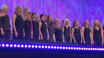 Côr Alaw Werin dros 20 mewn nifer (1) / Folk Song over 20 members (1)