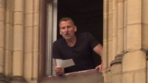 Christopher Eccleston reads riot act