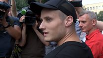 "Там решалы решают": актер "Гоголь-центра" о задержании Серебренникова