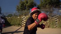 See grandmama dem wey dey learn boxing