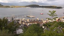 Pontùin ùra aig caladh an Òbain
