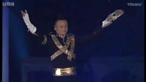 แจ็ค หม่า แต่งเป็นไมเคิล แจ็คสัน เต้นให้พนักงานอาลีบาบาดู