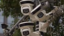 中国の監視カメラがたちまち人を特定　AI付き監視カメラ全国に