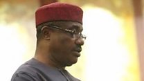 Sinetọ Mao Ohuabunwa akọwaala onwe ya