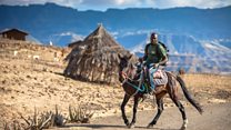 ማንነቱን ፍለጋ በእግሩ ወደ ላሊበላ የተጓዘው አሜሪካዊ