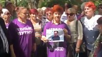 Пенсионеры из "Отрядов Путина" сожгли фото Павла Дурова