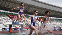 ما معنى عبارة Female Athletes؟