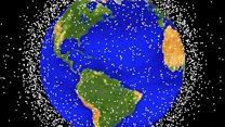 ما معنى عبارة Space Junk؟