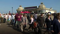 Antiques Roadshow makes pier debut