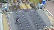Warnings over level crossing misuse