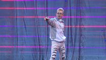 Dawns Unigol Disgo, Hip Hop neu Stryd (108) /Individual Disco, Hip Hop or Street Dance (108)