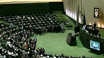 برکناری وزیر اقتصاد ایران از سوی مجلس