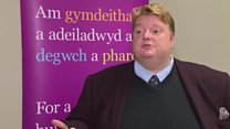 'Cymru'n byw gyda chydraddoldeb pob dydd'