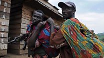 Abahoze muri FDLR bariyamiriza minister Lambert Mende yabise "abicanyi"