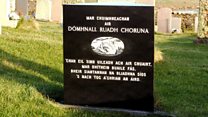 Dòmhnall Ruadh Chorùna is an Eala Bhàn