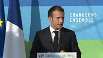Macron sous pression