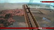 برزیل؛ رانندهای که از سیل گل و لای جان سالم به در برد