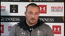 Owens: 'Cadw swyddi yw'r peth pwysicaf'