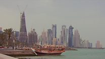 قطر کې د زرګونه افغانان کارګرو او کاروباريانو حال