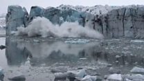 جب برف کی دیوار سمندر میں آ گری