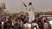 'Nubian queen' becomes Sudan protest symbol
