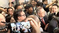 香港《逃犯条例》争议持续 立法会闹出双主席风波