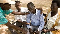 Uganda, ingene imiti ya malariya inyuruzwa abantu bariko barapfa