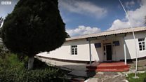 Баткен: таштандыны сорттогон окуучулар