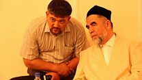 Адҳам Атажанов: Ўзбекистон паспорти - 25 йиллик орзуим