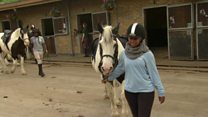 د يوې مسلمانې نجلۍ کيسه، د تاريخ جوړولو درشل کې