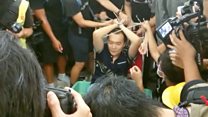 付国豪事件:香港机场示威者“公审”大陆男子的来龙去脉