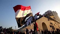ویران ریسٹورانٹ جو عراقی احتجاج کا مسکن بنا