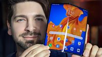 Hands-on with Huawei's folding phone