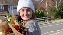 Young florists donate flowers to retirement home