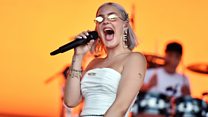 Glastonbury: The Glastonbury Experience