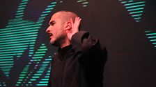 Zane Lowe 3