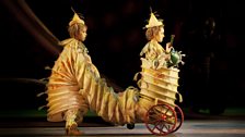 Taylor Hanson (front) and Korey Knight (back) as Caterpillar - Photo: Johan Persson/Royal Opera