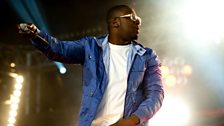 Sway joins Devlin at Radio 1's Hackney Weekend 2012