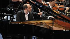 Kirill Gerstein performs Rachmaninov’s Piano Concerto No 2 with the ý Symphony Orchestra