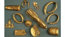 Jewellery and ingots from the treasure hoard