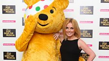 Pudsey and Geri pose for pics